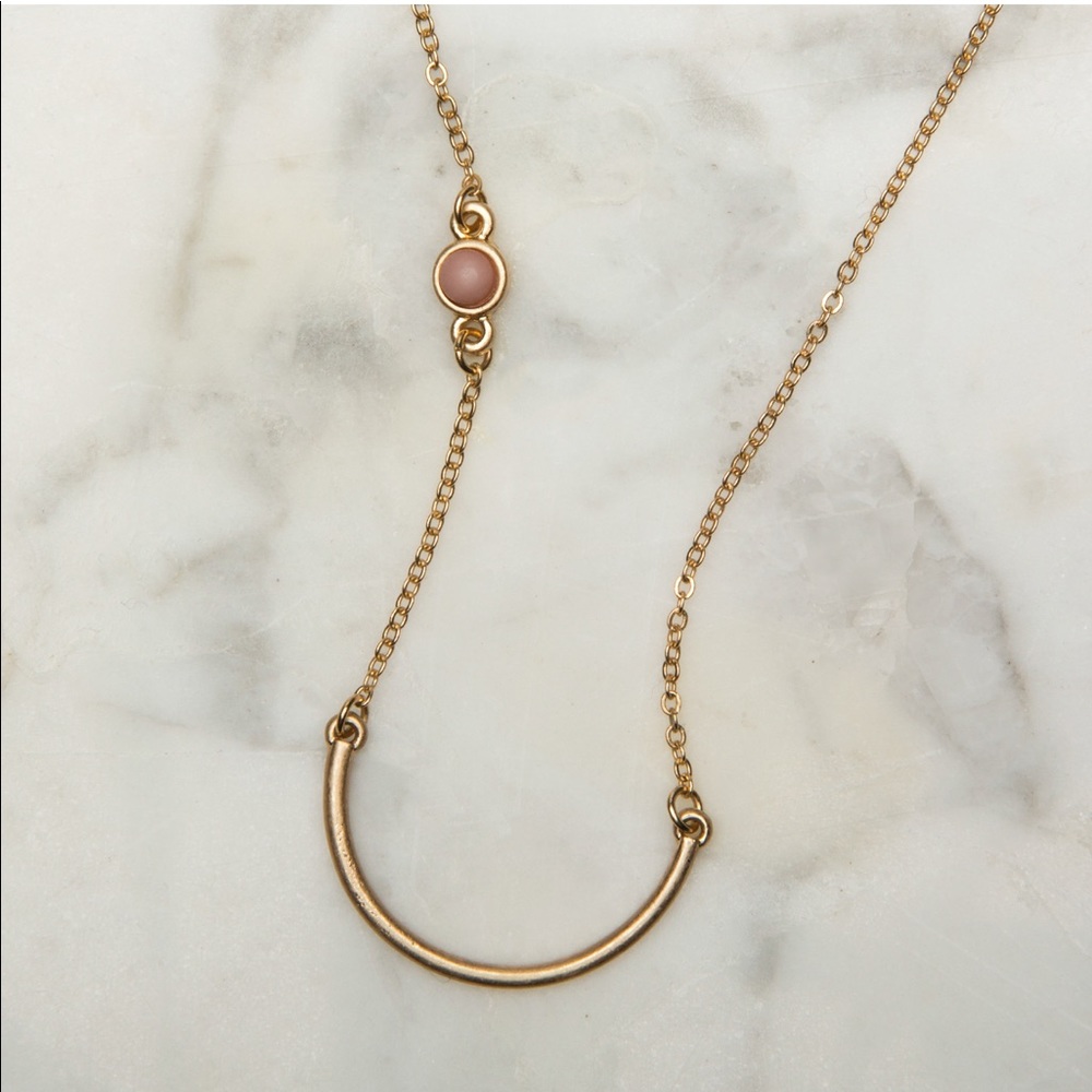 American Eagle Gold tarnished necklace